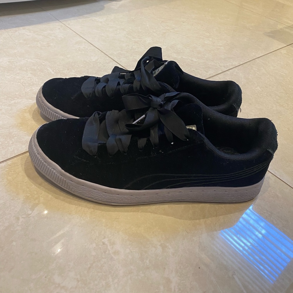 Puma Black Velvet Sneakers